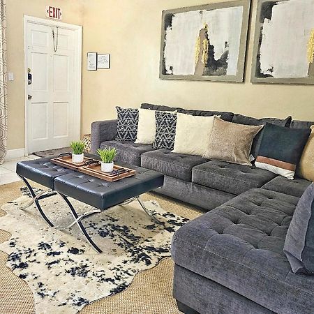Glam 2 Bedroom Apartment Close To Nsu In Cooper City エクステリア 写真