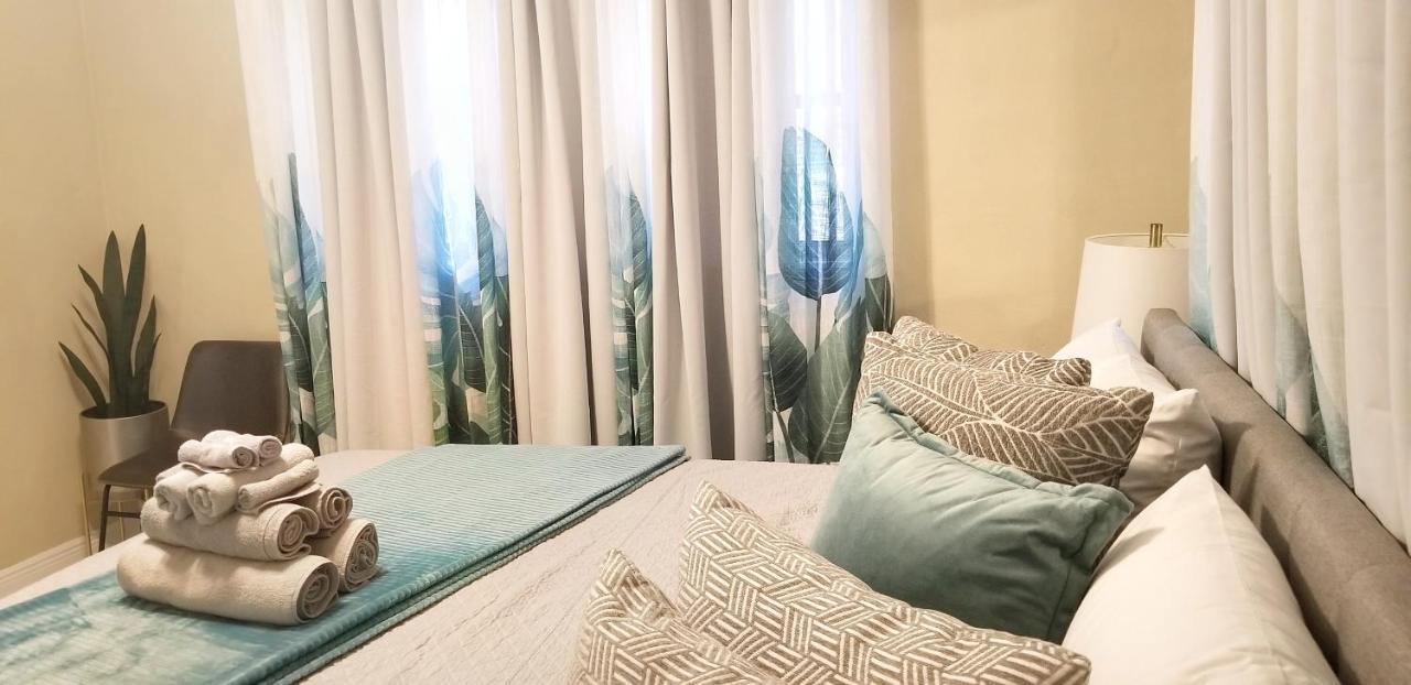 Glam 2 Bedroom Apartment Close To Nsu In Cooper City エクステリア 写真